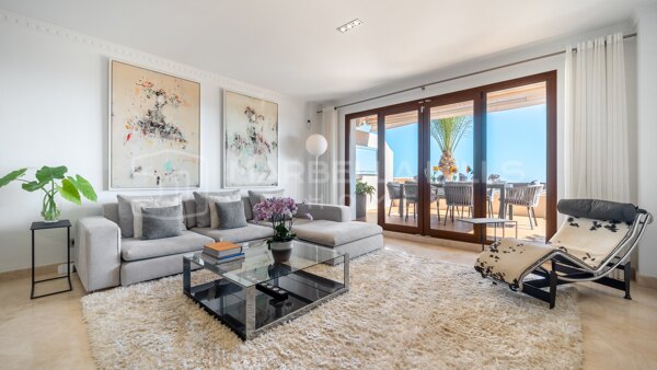 Luxury Renovated Duplex Penthouse in Paraiso Hills with Panoramic Sea Views and Private Pool