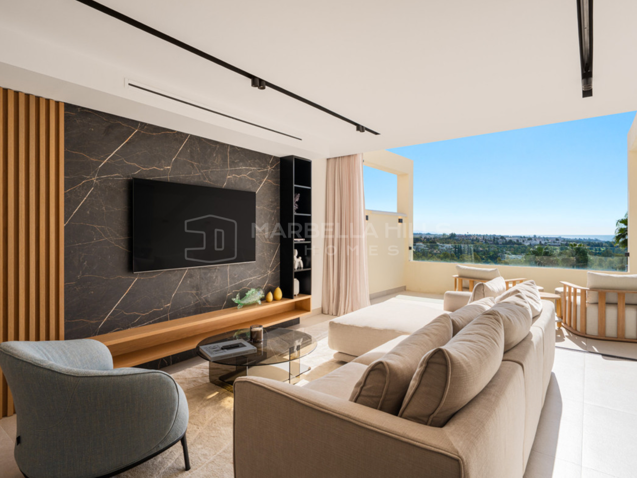 Appartement rénové de luxe avec vues panoramiques à vendre à Palacetes Los Belvederes, Nueva Andalucía