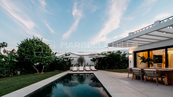 Fully Renovated Five-Bedroom Beachside Villa for Sale in San Pedro de Alcántara