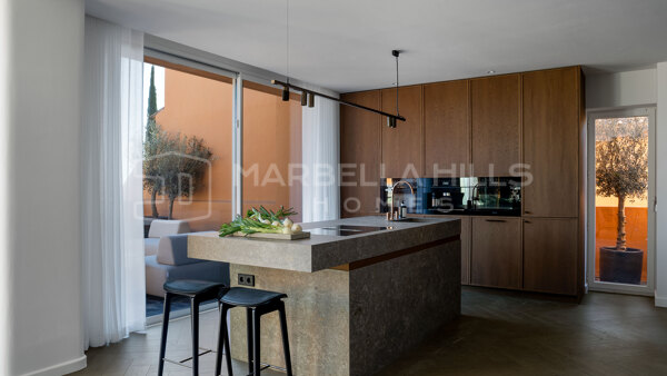 Stunning Luxury Duplex Penthouse in La Cerquilla with Panoramic Sea & Mountain Views