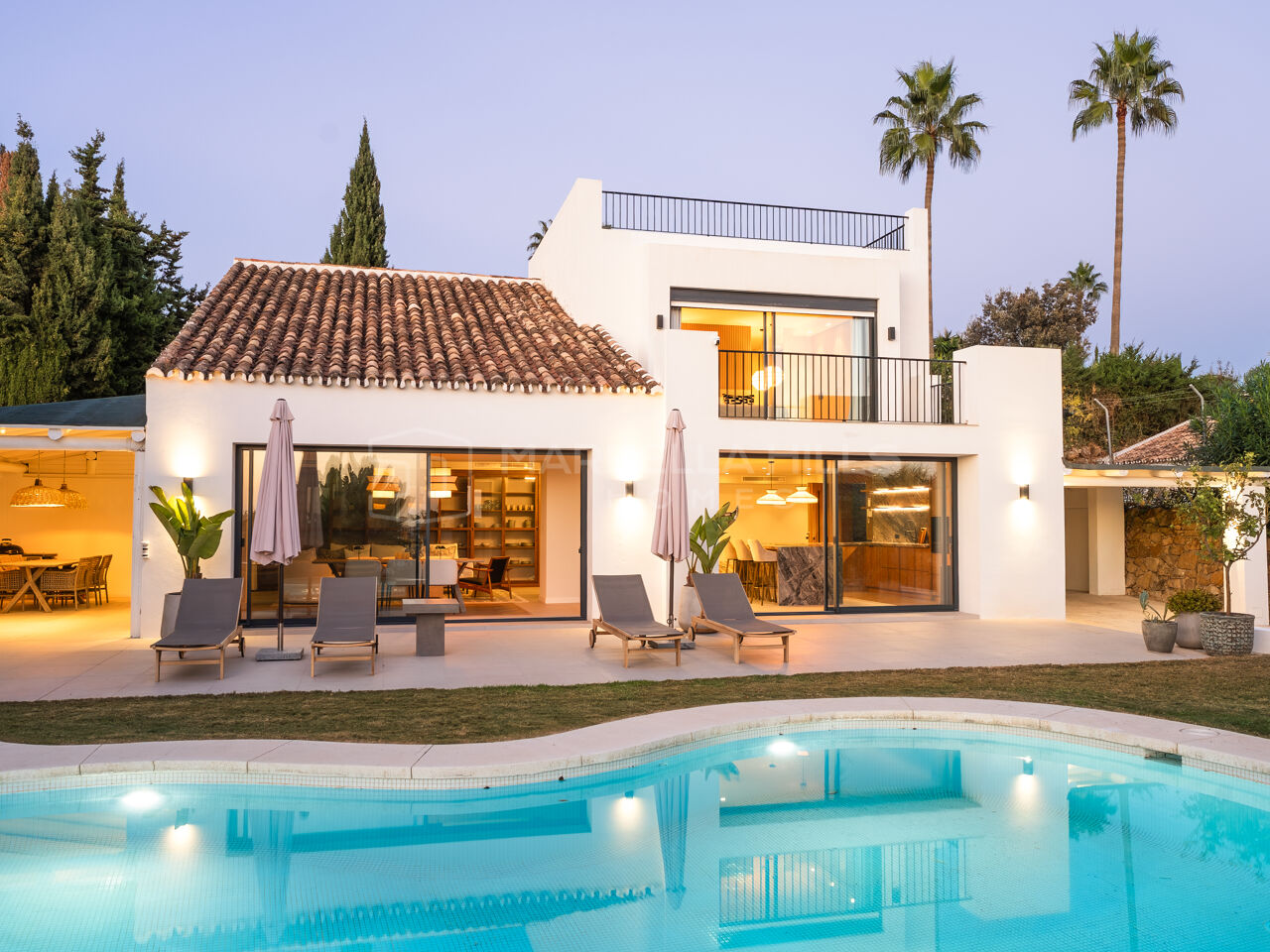 Villa Moderne de Style Scandinave avec Vues Panoramiques à Nueva Andalucía, Marbella