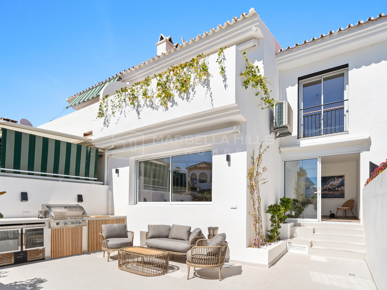 Komplett Renoviertes Stadthaus in Cortijo Blanco, San Pedro – Nur Wenige Minuten vom Strand Entfernt
