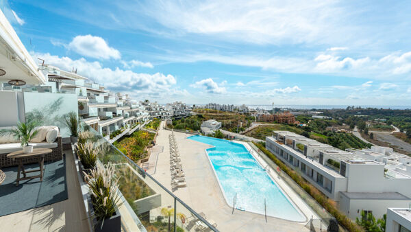 Modernes Apartment mit drei Schlafzimmern in Oceana Views, Cancelada, Estepona Ost