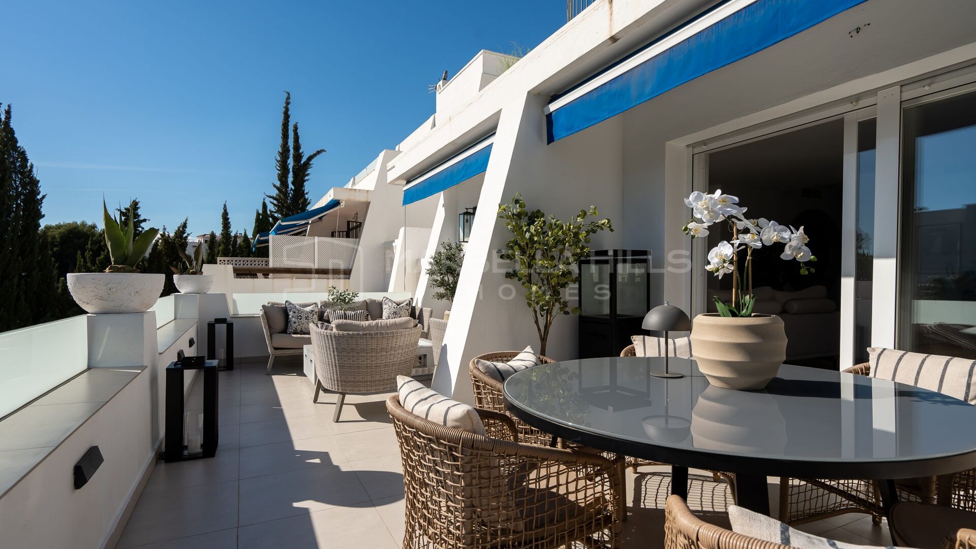 Appartement rénové de 3 chambres à Sol y Paz, Nueva Andalucía, à pied de Puerto Banús