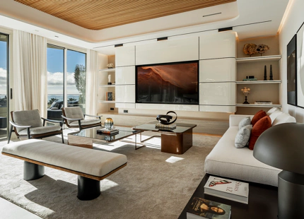 Luxury on the beachfront