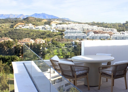 Unrivalled views in a vibrant setting