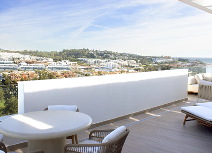 Unrivalled views in a vibrant setting