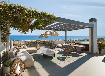 Alura Living Casares Costa, luxurious Mediterranean lifestyle between golf and the sea.