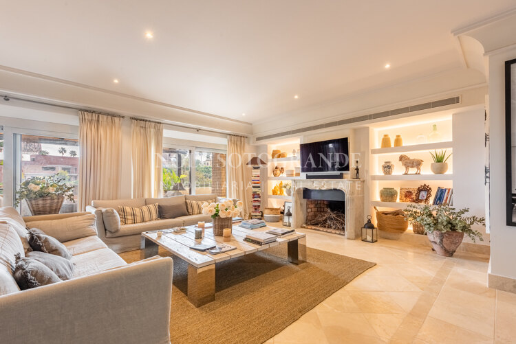 Elegantes Penthouse in Valgrande, unmittelbarer Nähe zum Royal Golf Club Valderrama