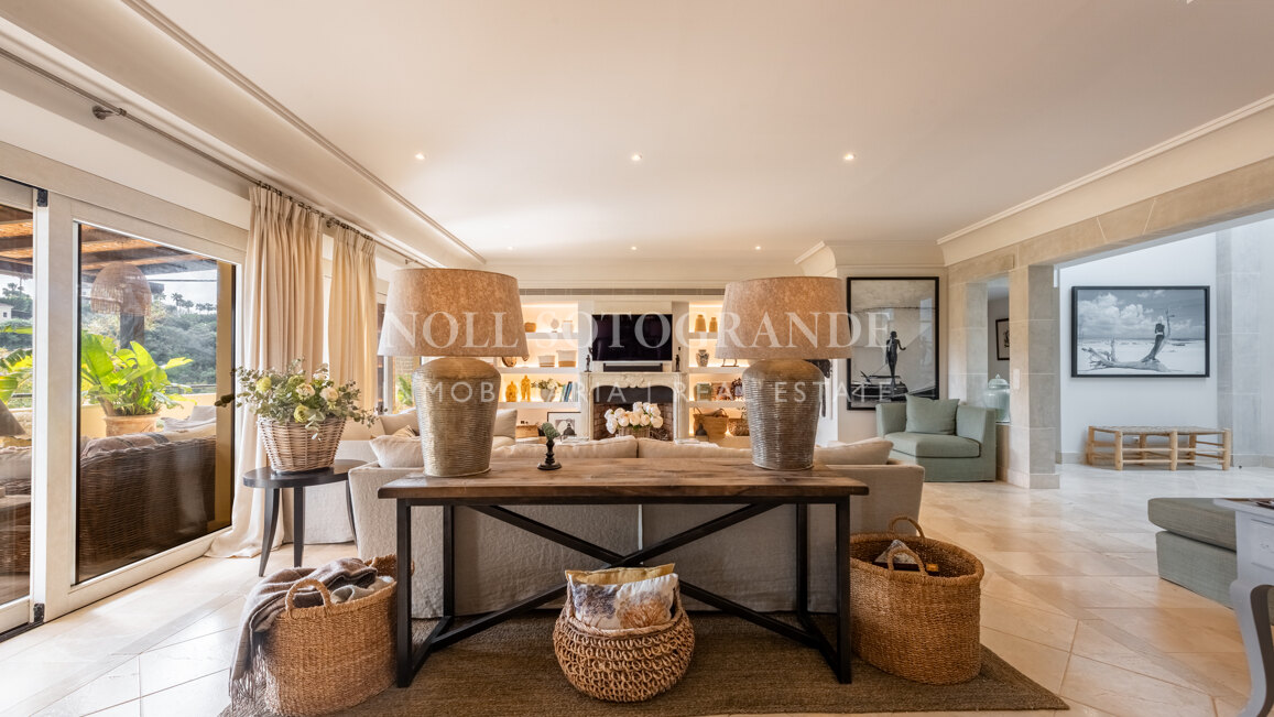 Elegantes Penthouse in Valgrande, unmittelbarer Nähe zum Royal Golf Club Valderrama