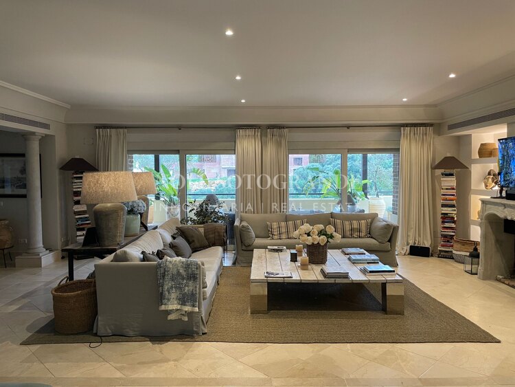 Elegantes Penthouse in Valgrande, unmittelbarer Nähe zum Royal Golf Club Valderrama