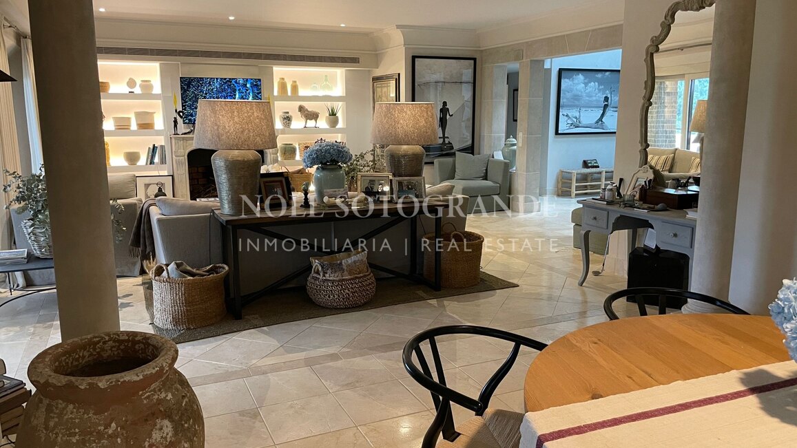 Elegantes Penthouse in Valgrande, unmittelbarer Nähe zum Royal Golf Club Valderrama