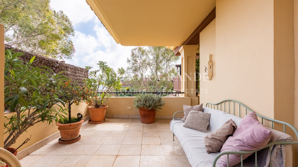 Elegantes Penthouse in Valgrande, unmittelbarer Nähe zum Royal Golf Club Valderrama