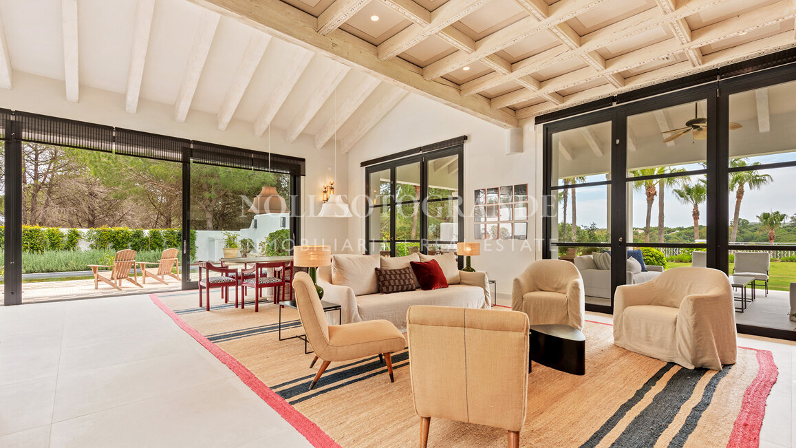 Cortijo El Olivo – ein Andalusisches Meisterwerk mit Golfblick in Sotogrande Alto