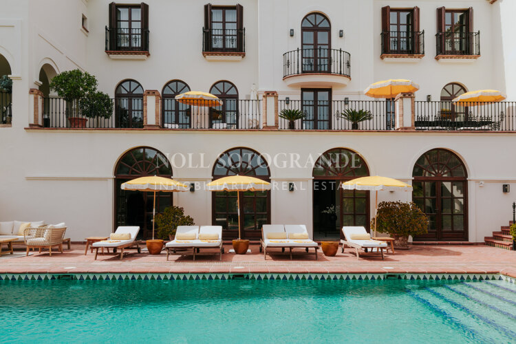 Villa Margarita, where Andalusian heritage meets Moorish Sophistication