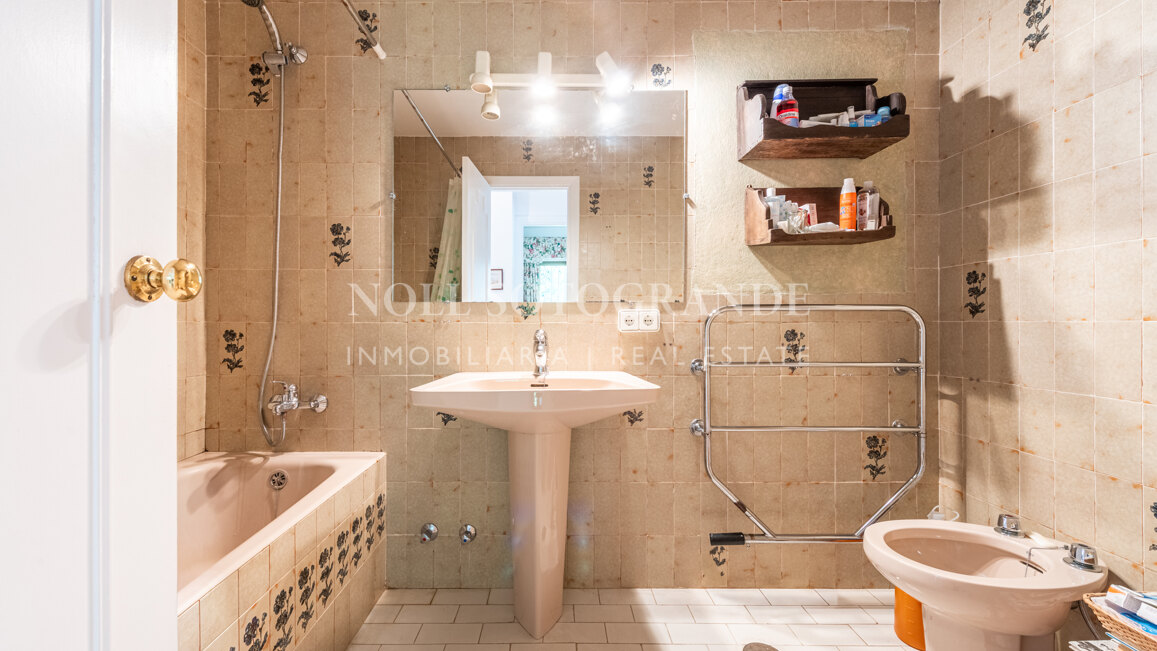 Villa Eucalyptus Bloom - Sotogrande Alto, Charmante traditionelle Villa zu verkaufen