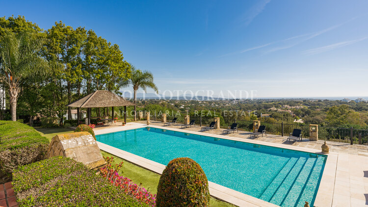 Villa Gaura Bloom - Villa de lujo de 6 dormitorios con vistas al mar en Sotogrande Alto