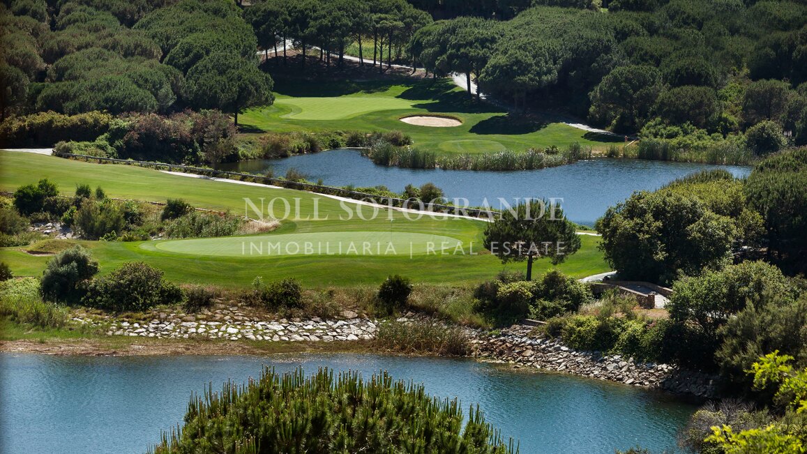 Villa Geranium - Grossartige Villa zum Verkauf mit herrlichem Meerblick Sotogrande.