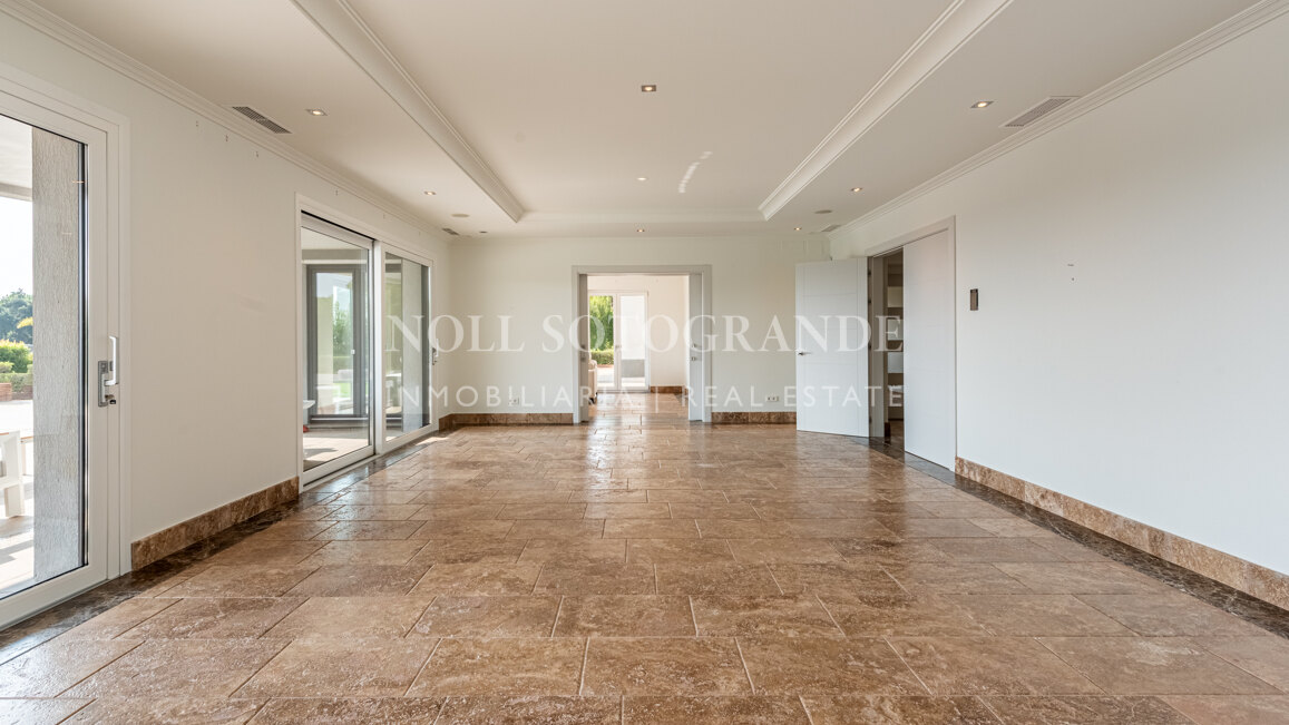 Villa Gentian Blue - Große Familienvilla mit Aussicht zu verkaufen, Sotogrande Alto