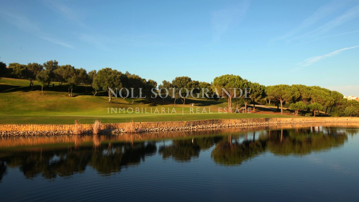 Grundstück mit Villa-Projekt Ideen des Architekten Andreas Martin Löf