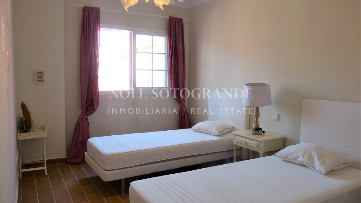 Geräumige Doppelhaushälfte in Sotogrande Costa