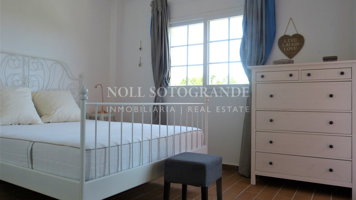 Geräumige Doppelhaushälfte in Sotogrande Costa