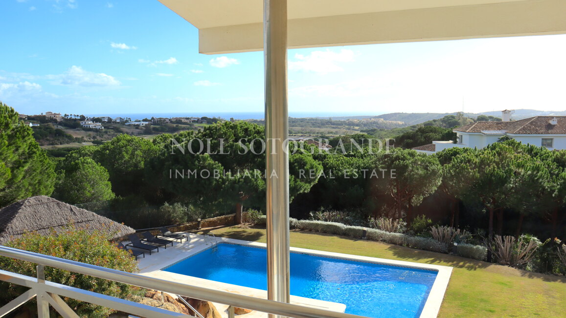 Moderne Villa zur Kurzzeitmiete in Sotogrande Alto