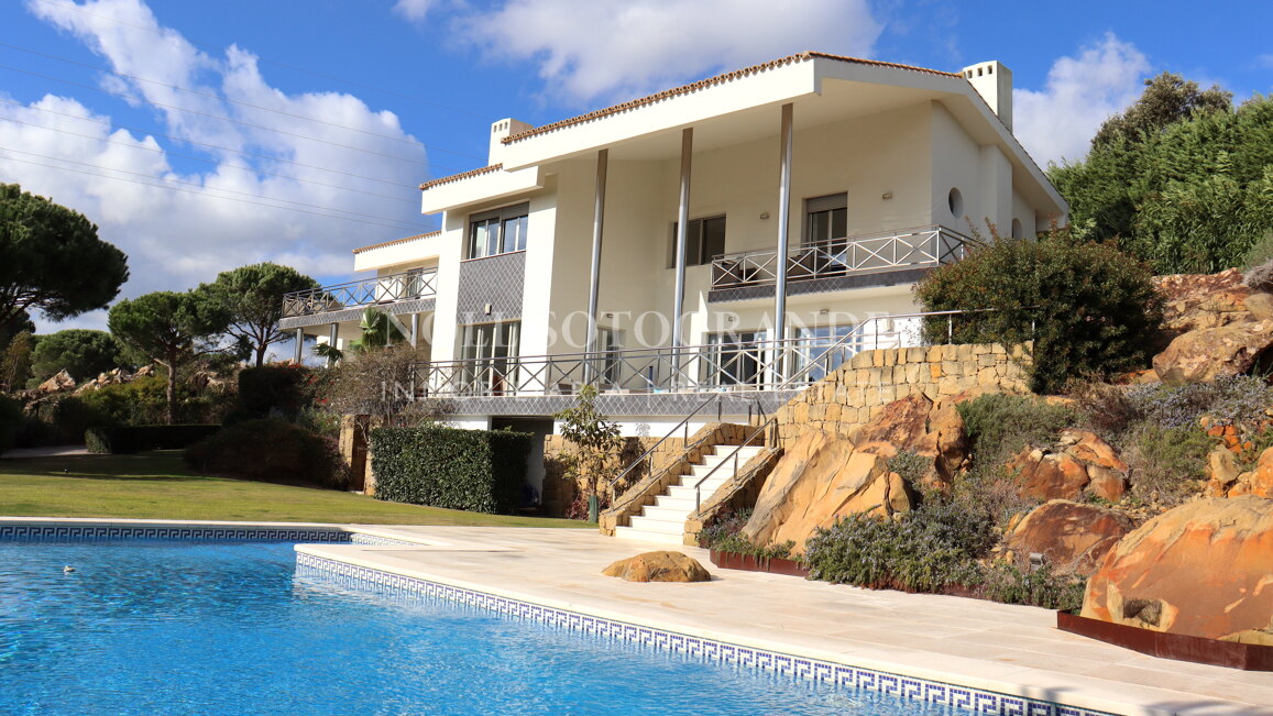 Moderne Villa zur Kurzzeitmiete in Sotogrande Alto