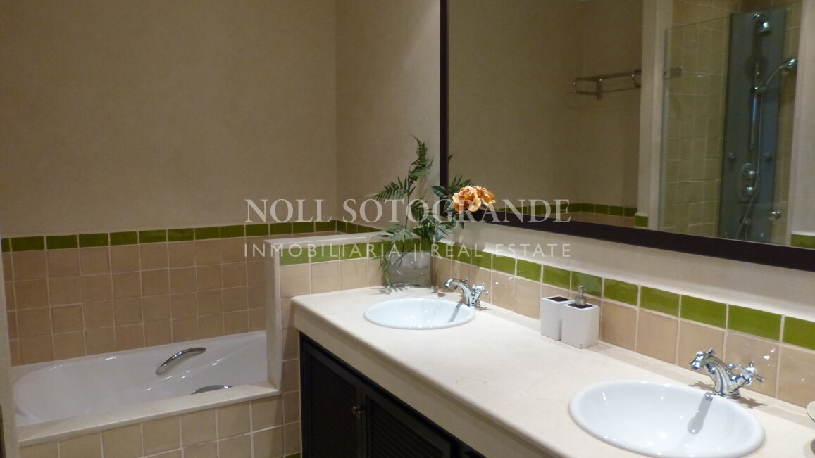 Ferienhaus zu vermieten in La Reserva de Sotogrande