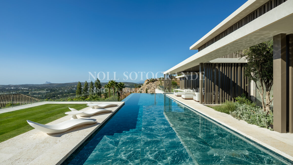 Contemporary Villa for sale La Reserva de Sotogrande.