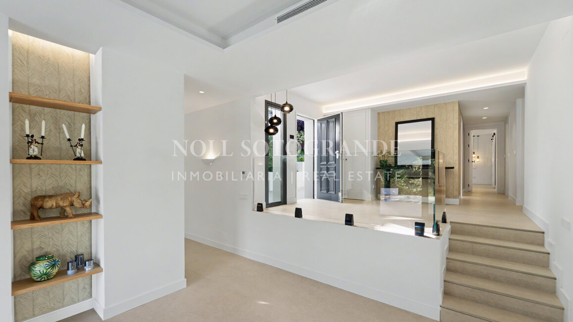 5-Bedroom Villa for Sale in Sotogrande Costa, Private Pool