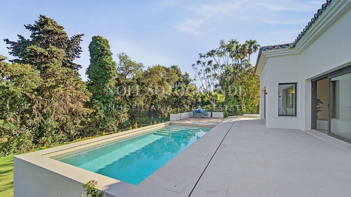 5-Bedroom Villa for Sale in Sotogrande Costa, Private Pool