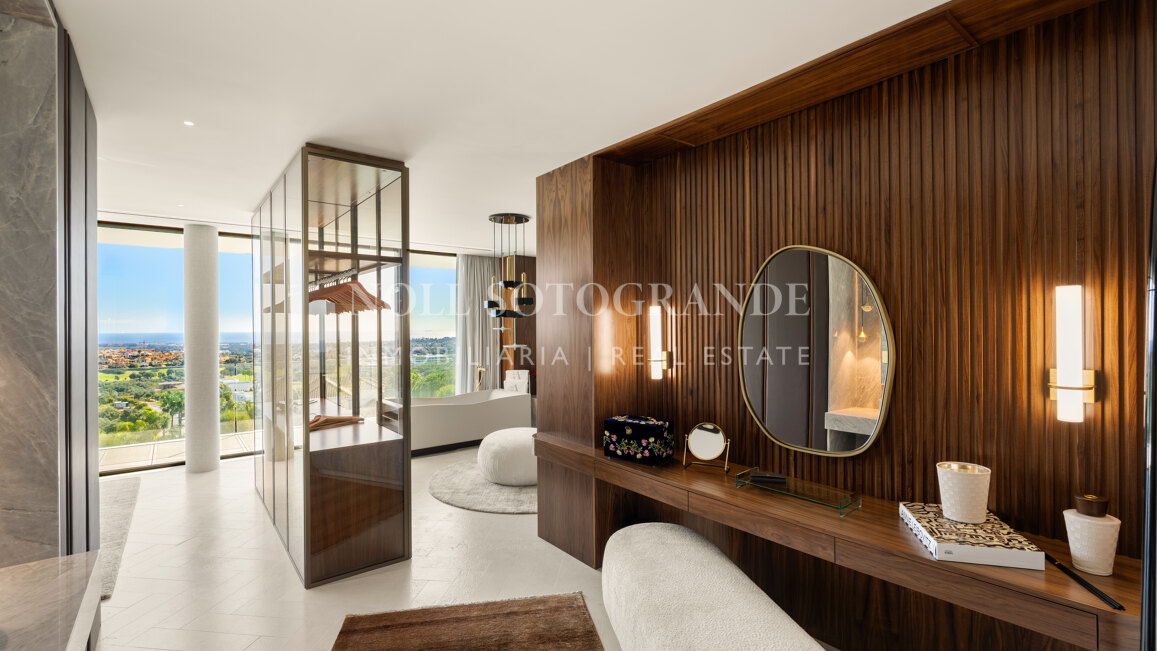 Aussergewöhnliche Designer Villa in La Reserva Sotogrande