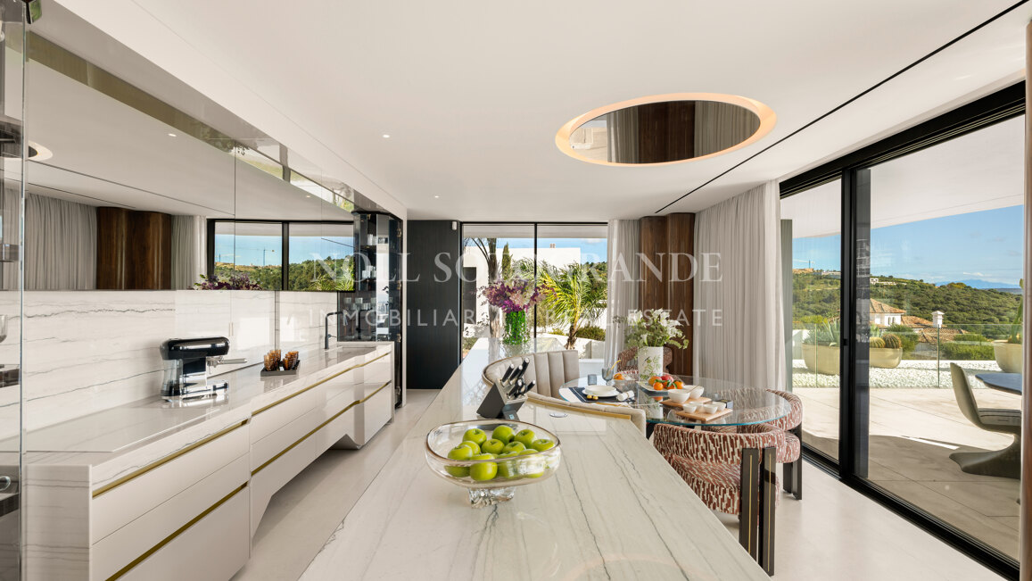 Aussergewöhnliche Designer Villa in La Reserva Sotogrande