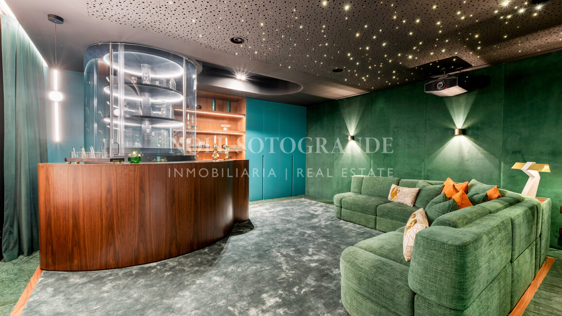 Aussergewöhnliche Designer Villa in La Reserva Sotogrande