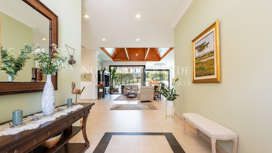 American-style open-plan layout Bungalow in Sotogrande Alto for sale