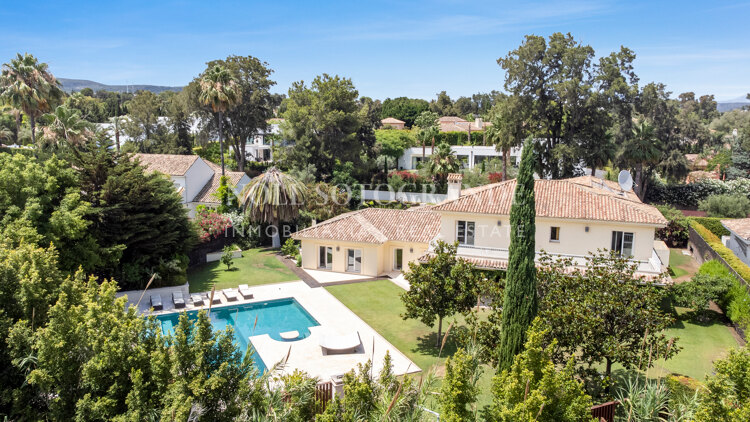 Elegant Andalusian Villa in the Kings & Queens Area, Sotogrande Costa