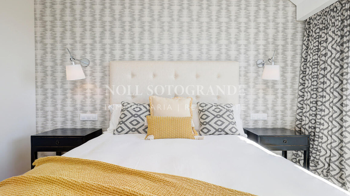 Ático de 2 dormitorios en Ribera del Marlin para larga temporada