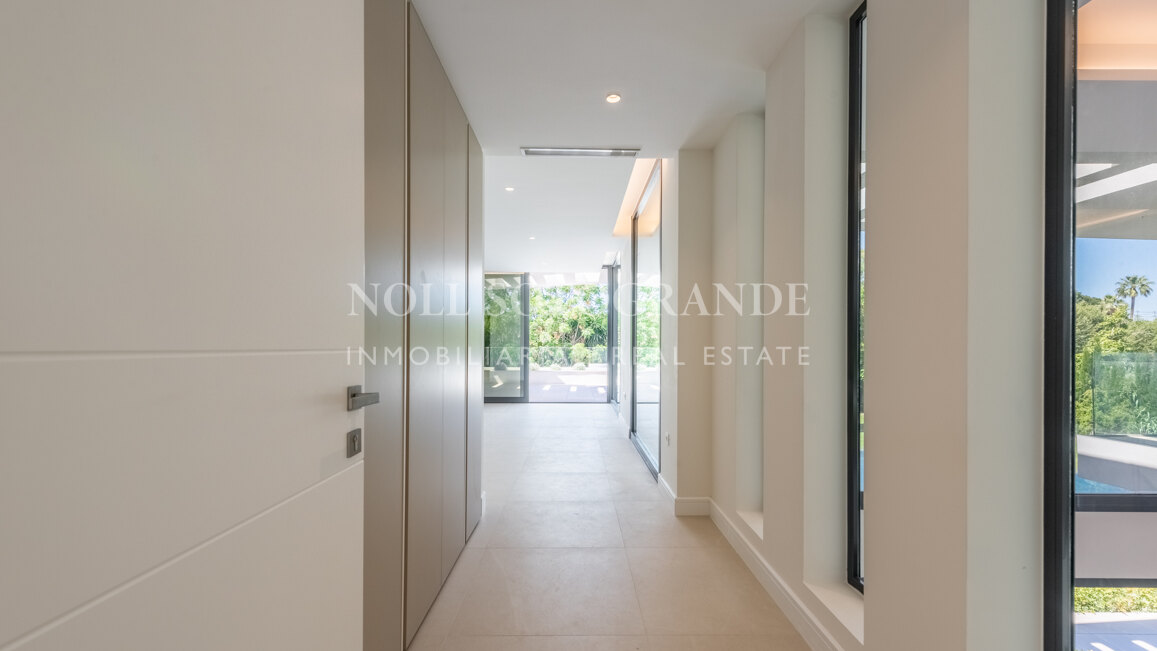 Contemporary unfurnished Villa for Long-Term Rent – Kings & Queens, Sotogrande Costa