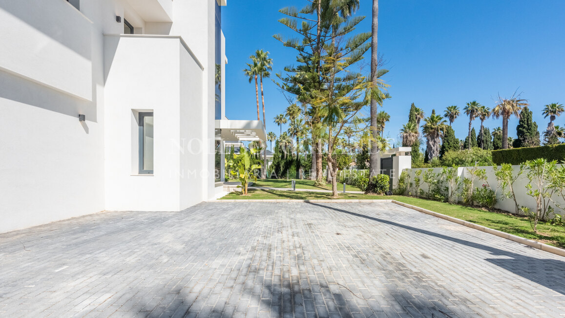 Contemporary unfurnished Villa for Long-Term Rent – Kings & Queens, Sotogrande Costa