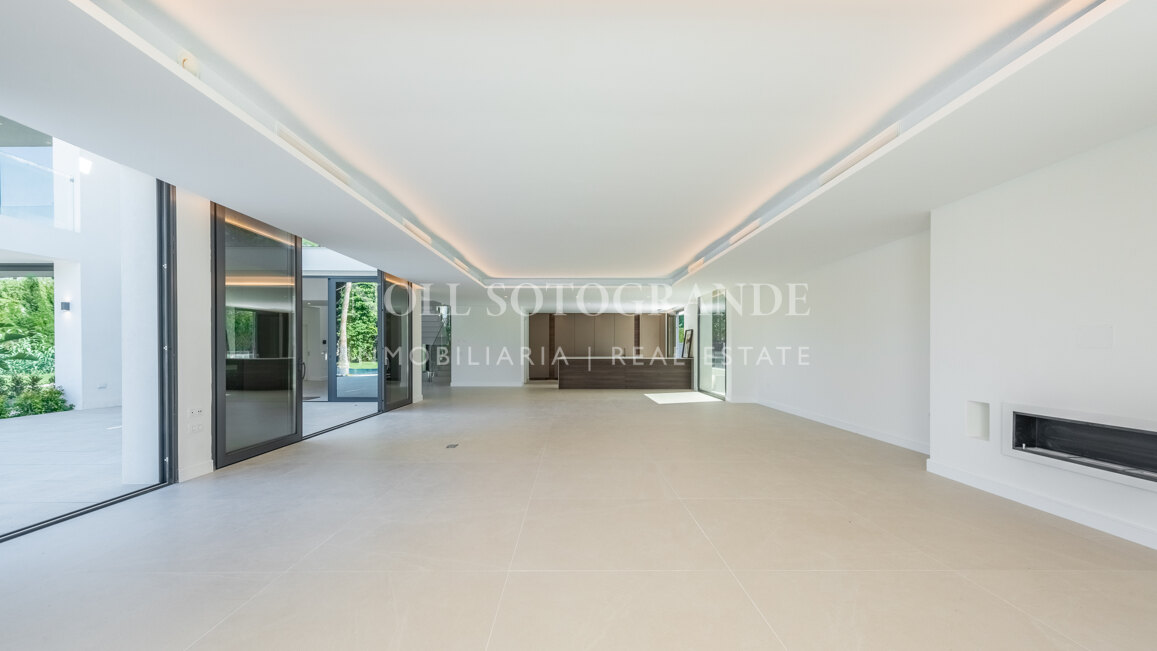 Contemporary unfurnished Villa for Long-Term Rent – Kings & Queens, Sotogrande Costa