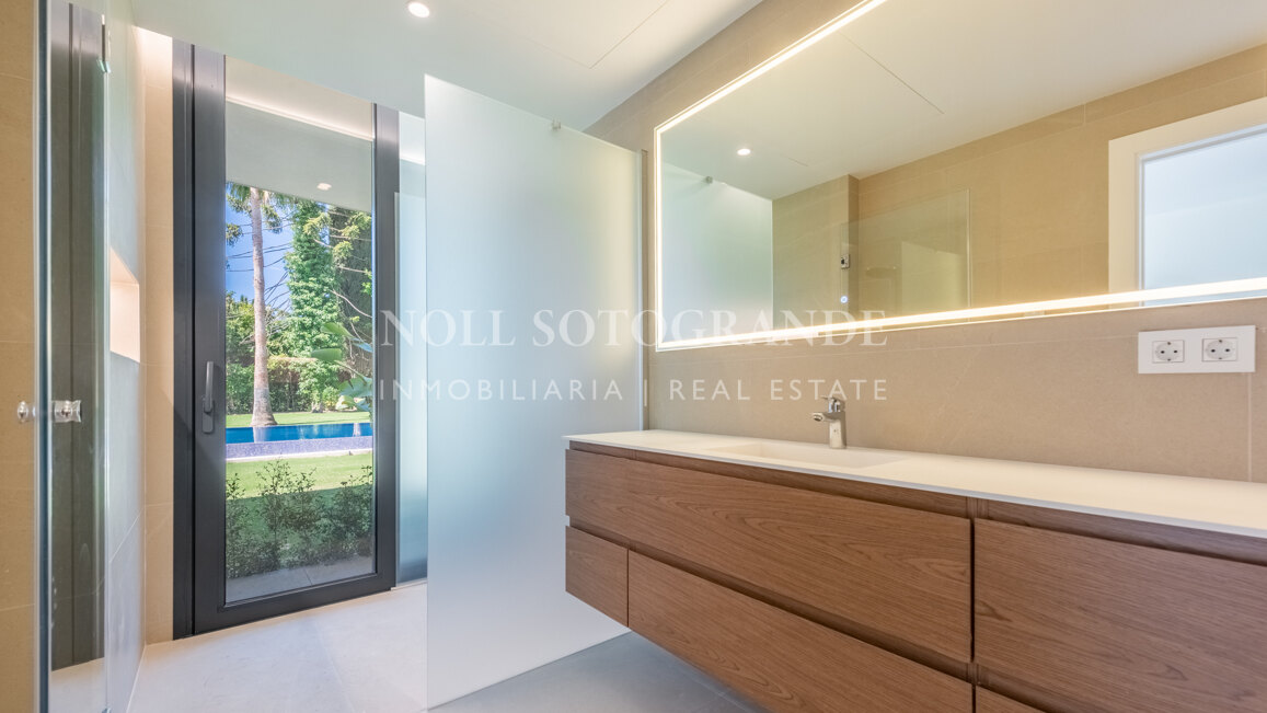 Contemporary unfurnished Villa for Long-Term Rent – Kings & Queens, Sotogrande Costa