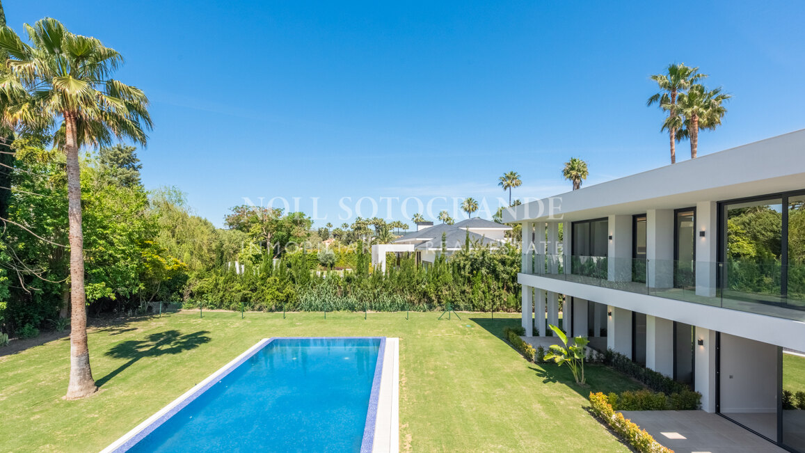 Contemporary unfurnished Villa for Long-Term Rent – Kings & Queens, Sotogrande Costa