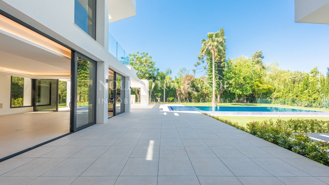Contemporary unfurnished Villa for Long-Term Rent – Kings & Queens, Sotogrande Costa