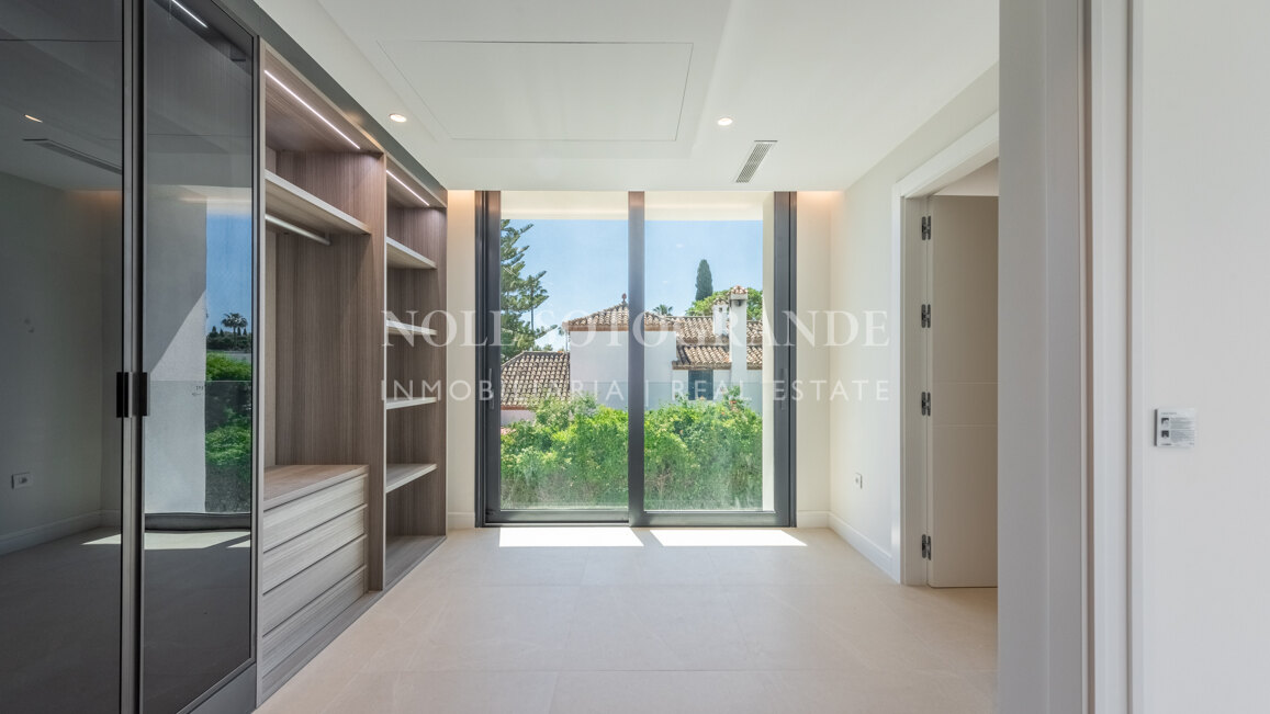 Contemporary unfurnished Villa for Long-Term Rent – Kings & Queens, Sotogrande Costa