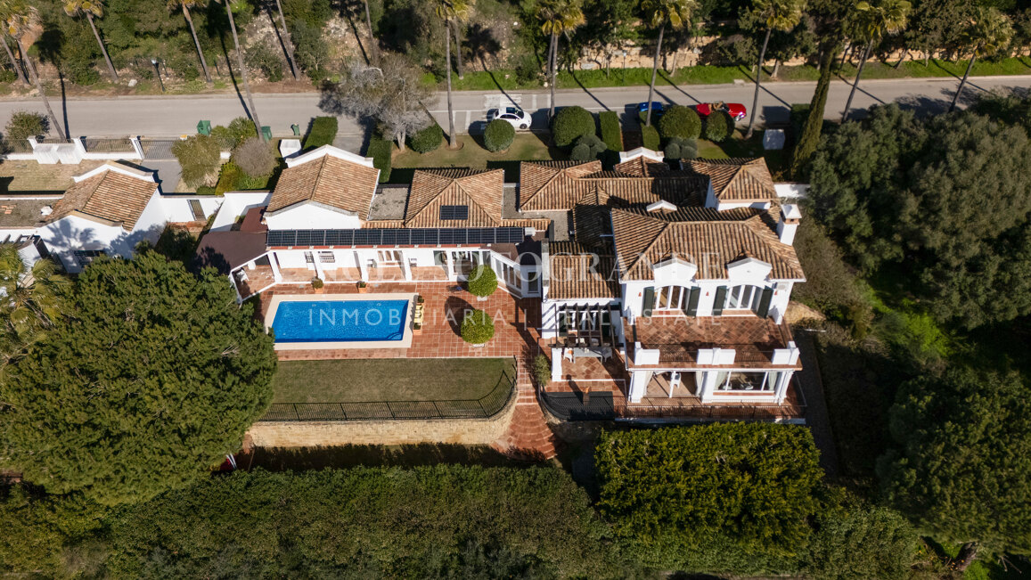 Andalusische Villa in Zone F, Sotogrande Alto, nahe Valderrama