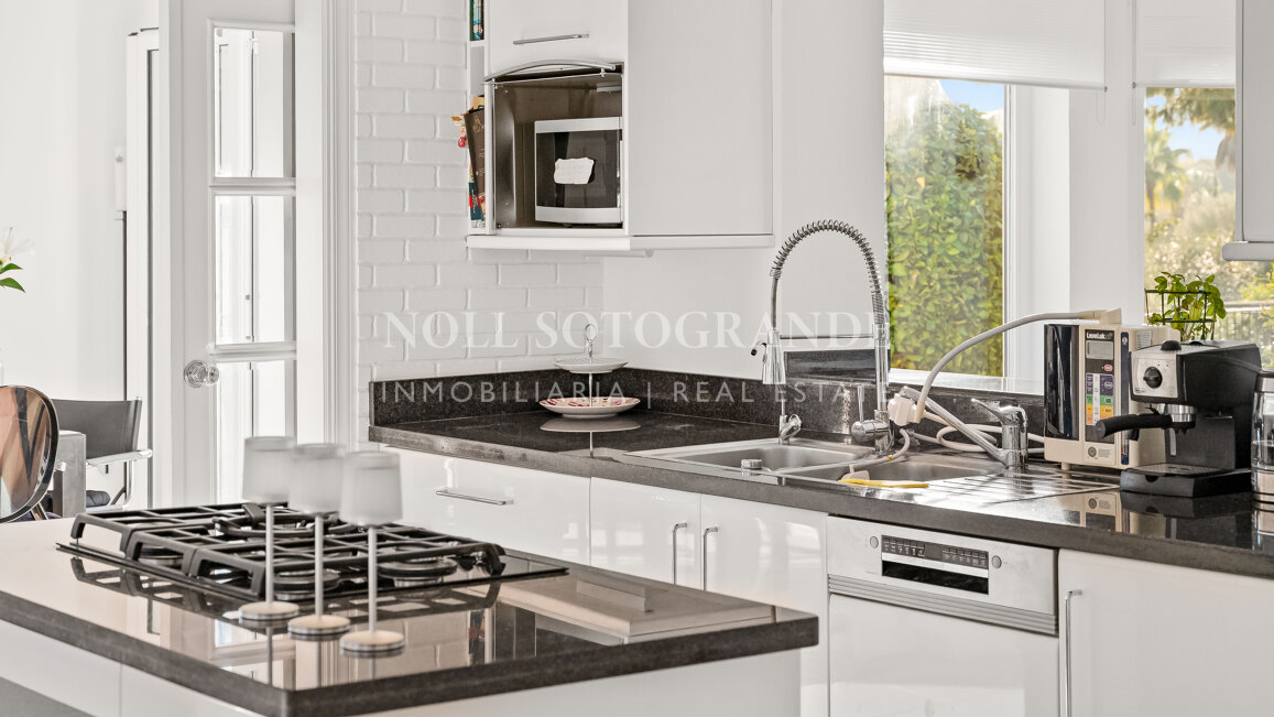 Andalusische Villa in Zone F, Sotogrande Alto, nahe Valderrama