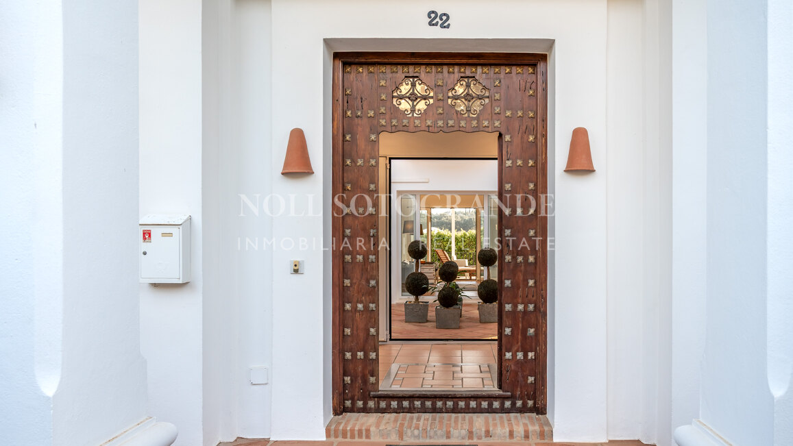 Andalusische Villa in Zone F, Sotogrande Alto, nahe Valderrama