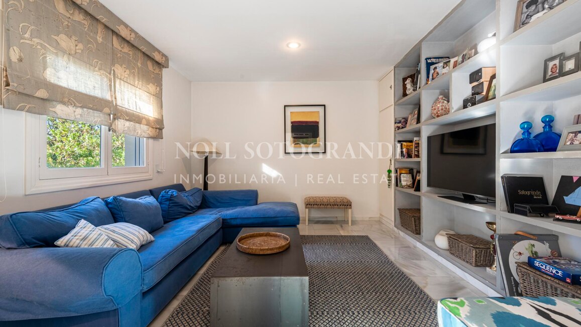 Charming bungalow for sale in the heart of Sotogrande