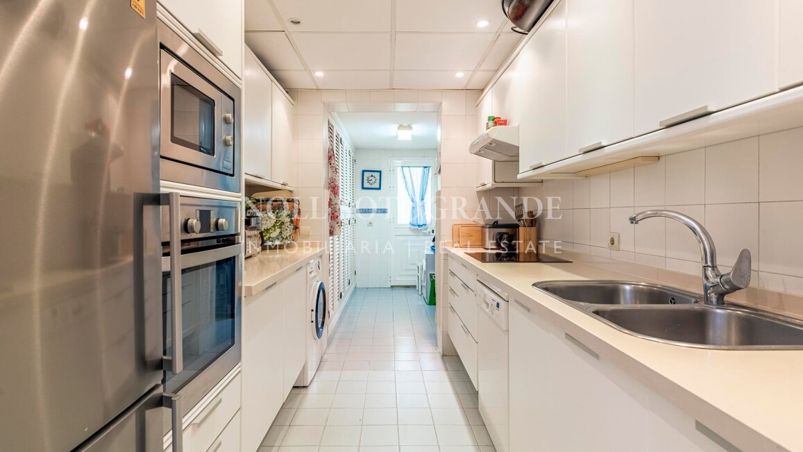 Charming bungalow for sale in the heart of Sotogrande